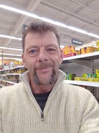 Hello everyone l am Mark freeman from Nottingham City 🇬🇧 please all have  a great week hope you all well 👍👍