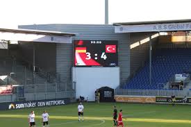 Gegen die türkei ist ein gutes spiel, um wieder reinzukommen, um die jungs besser die voraussichtlichen aufstellungen: Deutschland Gegen Turkei In Wiesbaden Ein Fest Unter Freunden Wiesbaden Lebt