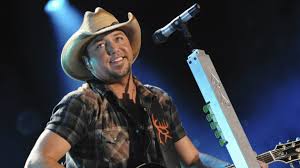 Maybe you would like to learn more about one of these? Got What I Got Jason Aldean S Keeping It Authentic As He Starts Album Number Ten The All New 98 9 The Bull