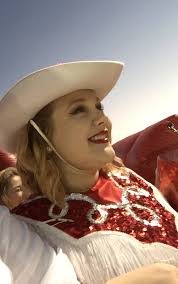 This Teen Took Her Aunt To A Father And Daughter Dance And People Loved It