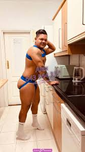 Villaverde alto scort venezolano vip dotado y super cañero en Madrid -  643564317