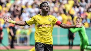 Desafortunadamente, me lesioné con la selección nacional. Ronan Murphy On Twitter So Youssoufa Moukoko Made His Borussia Dortmund U19 Debut Today The 14 Year Old Striker Scored Six Goals Still A Couple Of Years Away From A Senior Debut Though You