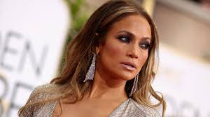 Jennifer López desplegó su sensualidad al bailar en vivo en pleno programa  de TV