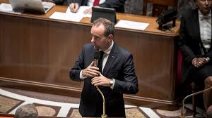 DIRECT. Mobilisation du 17 octobre : la conférence des présidents de l'Assemblée nationale approuve une commission d'enquête sur les violences et le maintien de l'ordre — franceinfo