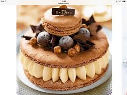 Epingle Par Juliette Sur Gateaux A La Creme Patisserie Recette Macaron Gateaux Et Desserts