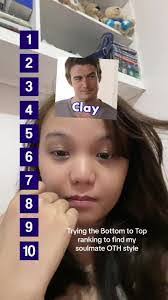 Toni Lemus's Instagram, Twitter & Facebook