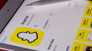 14 hours ago · snapchat experienced a massive issue thursday evening, with more than 125,000 users reporting problems on downdetector. Snapchat Fixes Its Crashing Problem With New Ios Update Zenger News