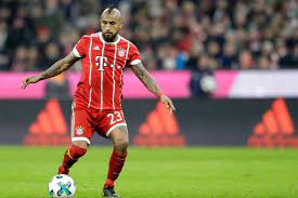 Vidal from bayern for 20 million. Bayern Midfielder Arturo Vidal Sidelined With Knee Injury