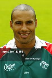 Leicester Rugby Squad 21/7/2004 Leon Lloyd Mandato