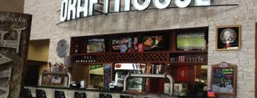 By movie lovers, for movie lovers. The 7 Best Movie Theaters In San Antonio