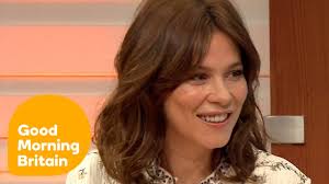 Anna friel opens up about trying cosmetic treatment and says jennifer lawrence is 'all perfect'. Anna Friel Talks About Her New Detective Drama Marcella Good Morning Britain Youtube
