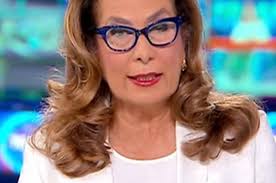 Tanto spavento per cesara buonamici e il marito, che sono rimasti illesi e hanno poi avvisato la polizia. Attimi Di Terrore Per Cesara Buonamici La Giornalista Del Tg5 Rapinata