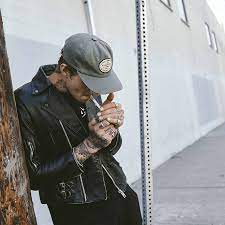 Pin On How To Wear A Cap For Guys