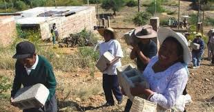 6 Groundbreaking Community Land Trusts And Housing Co Ops From Around The World Land Trust Around The Worlds Community Group
