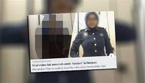 Jabatan kastam diraja malaysia atau jkdm merupakan sebuah agensi kerajaan di bawah kementerian kewangan malaysia yang bertanggungjawab sebagai pemungut cukai import/eksport negara. Awek Kastam Video Tak Senonoh Awek Kastam Please Select Please Select Your Language Below Lop Ga