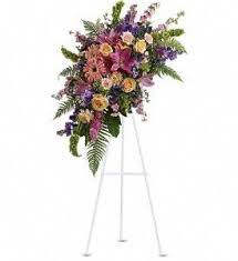 Manning blvd., albany, ny, 12208 or at communityhospice.org will be appreciated. Share Your Feelings With This Bountiful Cascading Standing Spray Of Feminine Sympathy Flowers Peac Funeral Floral Arrangements Funeral Flowers Funeral Floral