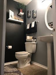 Good decorations are the only things that separate a bathroom of use to a bathroom of beauty. Die Schonsten Badezimmerwande Ideen Und Designs Half Bathroom Decor Restroom Decor Guest Bathroom Small