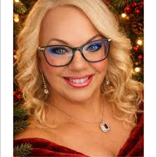 MOLLIE JAYNE leaving this afternoon POUE WN KINE 영리 BM-1010 BM+