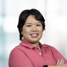 A few weeks ago, I graduated Magna Cum Laude from the Honors College and  Darla Moore School of Business at the University of South Carolina.