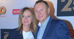 Przypomnijmy, że w lipcu 2020 r. Kurscy Kupili Wille Pod Warszawa Tabloid Kryje Sie Tam Prawdziwy Raj Pojawia Sie Tez Watek Dzieci