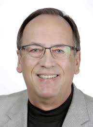 15 candidates register to run for 5 seats