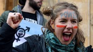 24 novembre : dans l'ombre des Gilets jaunes, les féministes de #NousToutes  comptent bien prendre la lumière