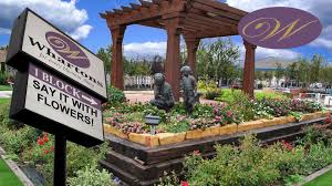 As a top local florist in kansas city, our expert florists handcraft each bouquet and gift basket to meet your needs. Wharton S Flowers Gifts Floral Arrangements Garden City Holcomb