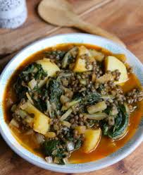 Vertes, blanches et beaucoup d'autres, les blettes sont des cousines de la betterave, de l'épinard et même du quinoa. Blettes