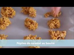 Une Collation Croquante Au Caramel Et Corn Flakes Tout Simplement Craquante Ma Fourchette Collations Delicieux Caramel