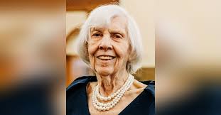 Obituary information for Eleanor "Bee" Davidsaver