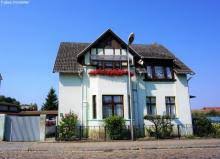 All gifts are packed in high quality and can be sent with a handwritten greeting card on request. Immobilien Kaufen Furstenberg Havel Immobilienfrontal De