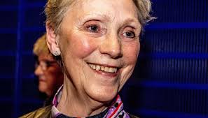 ANNI FIK FYLDT AUTOGRAFBOGEN