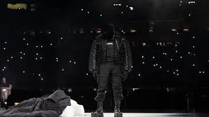 Kanyen koko nimi on kanye omari west, . Kanye West Plays New Album Donda On Latest Apple Music Livestream Event Pitchfork
