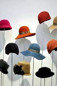 Pin By Carolina Aguas On Stands In 2020 Hats Vintage Pretty Hats Stylish Hats