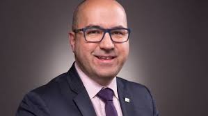 Alain Grenier se dit peiné de la disparition des commissions scolaires