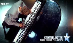 Просмотров 37 тыс.2 года назад. Romanii Au Talent 23 Martie 2018 Cadmiel BoÈag Moment EmoÈionant Moisescu Surpriza Cea Mai Mare Video Dcnews