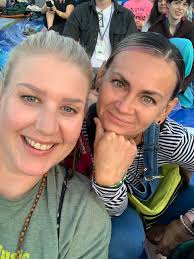 Fabulous hairdresser recommendations needed in the area