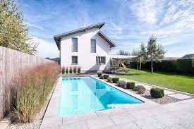 Karibisches Wasser Im Swimming Pool Schwimmbecken Pool Schwimmbader