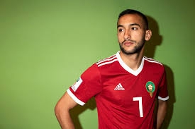 Hakim ziyech is a professional footballer who plays as an attacking midfielder or winger for premier league club chelsea and the morocco nat. Picky Hakim Ziyech Could Stay With Ajax Amsterdam