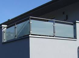 Augenoffnende Bastelideen Split Rail Fence Cottage Einfach Zaun Basteln Baum Zaun B A Balcony Railing Design Balcony Glass Design Glass Balcony Railing