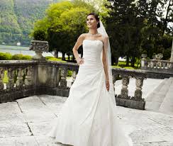 Check spelling or type a new query. Traumkleid Mv Brautkleider Herrenmode Abendmode Festmode Fur Kinder Kollektionen