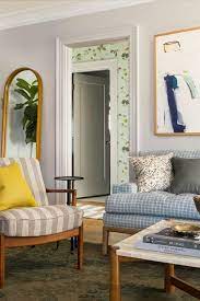 Designer todd romano's living room in san antonio, texas, is a virtuoso's guide to owning the color wheel: 40 Best Living Room Color Ideas Top Paint Colors For Living Rooms