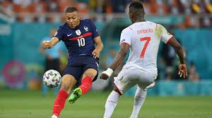 La performance des bleus face à la suisse, lundi soir, a des titres nationaux à la presse quotidienne régionale, tous s'accordent à pointer du doigt l'échec de l'équipe de france face à la suisse (13e au. Rf Xww2y0gxoum