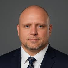 Dwight Simms's Instagram, Twitter & Facebook