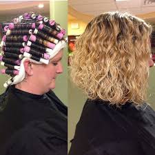 Short Hair Perm With White Rods Short Permed Hair Permed Hairstyles Spiral Perm