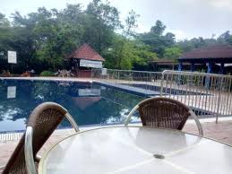 All rooms have kitchenettes and 3 bathrooms. Wawa S Golf View Inn Taiping Book Your Hotel With Viamichelin
