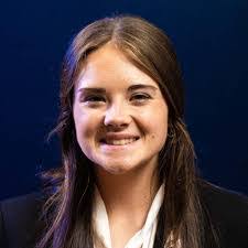 Abby Oakes's Instagram, Twitter & Facebook