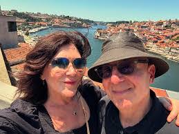 Kimberly Chase's Instagram, Twitter & Facebook