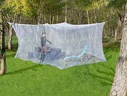 Infactory Xxl Moskitonetz Fur Innen Aussen 300 X 500 X 250 Cm 220 Mesh Weiss Infactory Moskitonetz Boxen Fur Aussen Und Innen Moskitonetz Moskitos Muckennetz