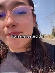 Yo La Menos Ardida Flores Amarillas